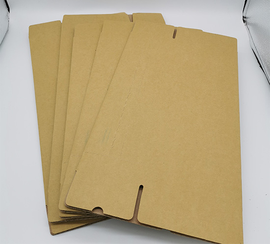 長(zhǎng)方形三層瓦楞臺(tái)灣黃紙紙箱子 長(zhǎng)方形三層瓦楞臺(tái)灣黃紙紙箱子