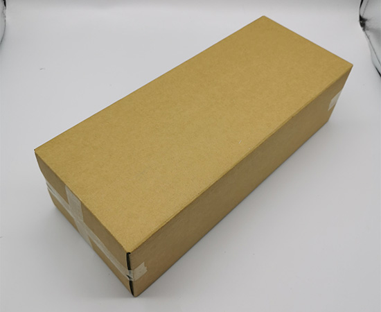 長(zhǎng)方形三層瓦楞臺(tái)灣黃紙紙箱子 長(zhǎng)方形三層瓦楞臺(tái)灣黃紙紙箱子